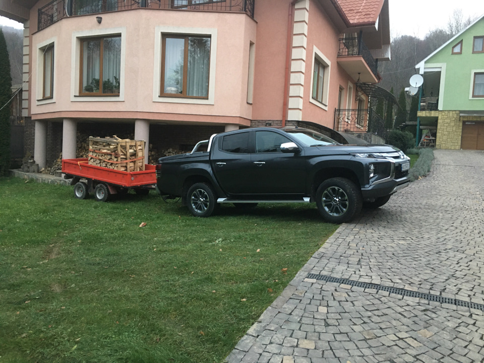 Встановлення фаркопу на Mitsubishi L200 1