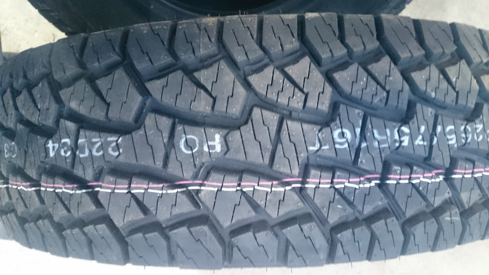 Нова гума Hankook DYNAPRO ATM RF10 4