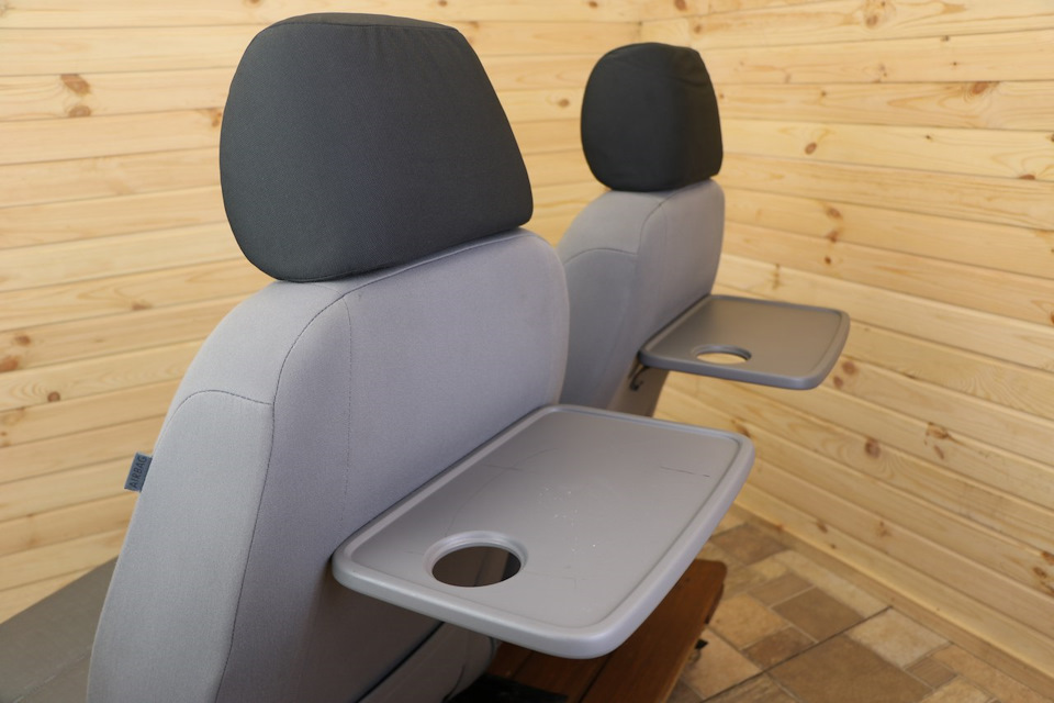 Передні сидіння Volkswagen Touran в L200 OLD 5