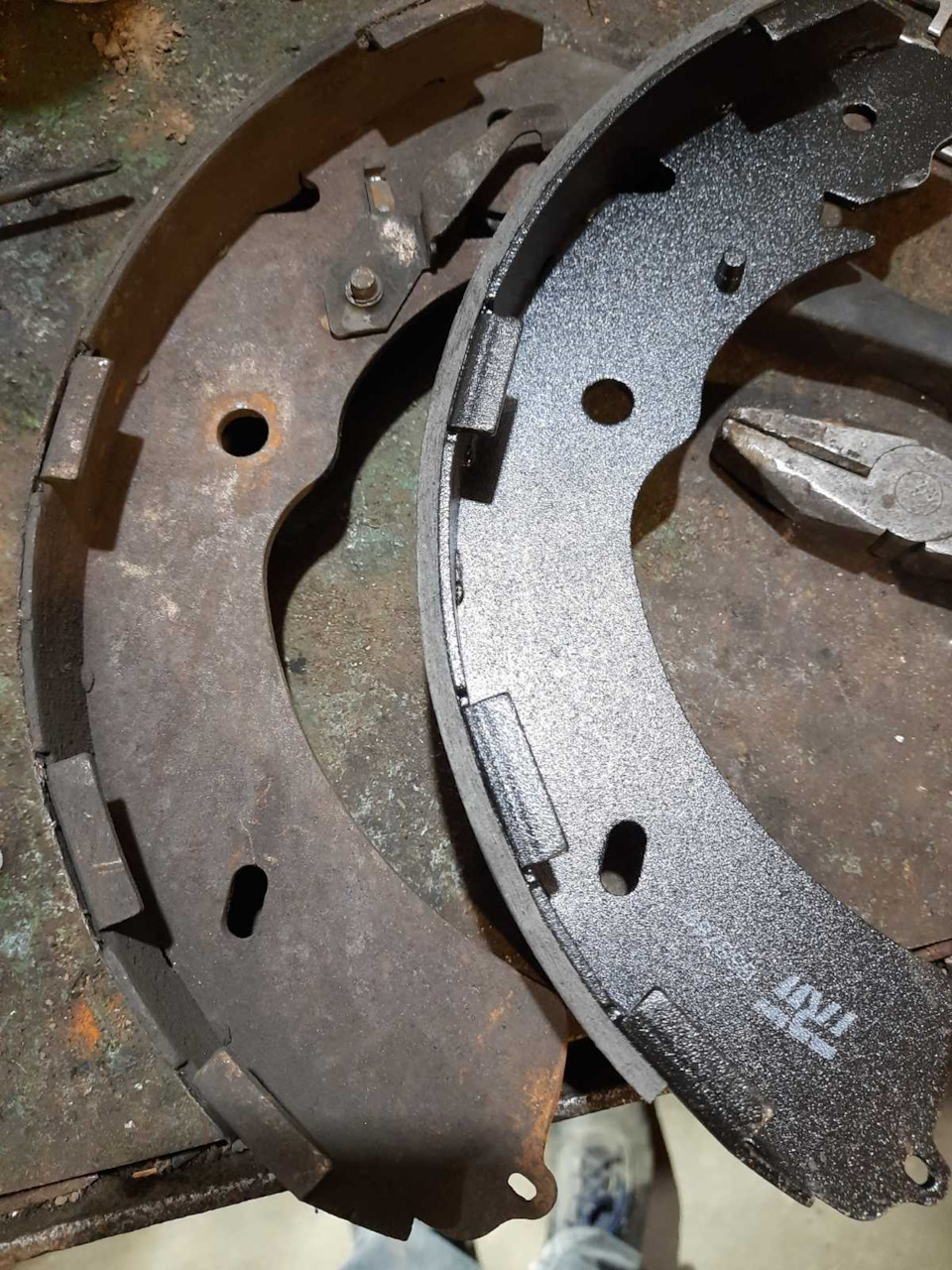 Замінив задні колодки на TRW GS8768 5