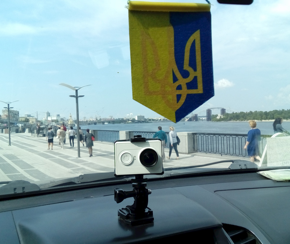 Гаджети та віджети в L200 4