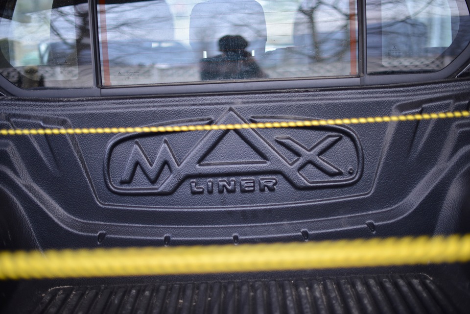 ставив корито другові MAX Liner 2