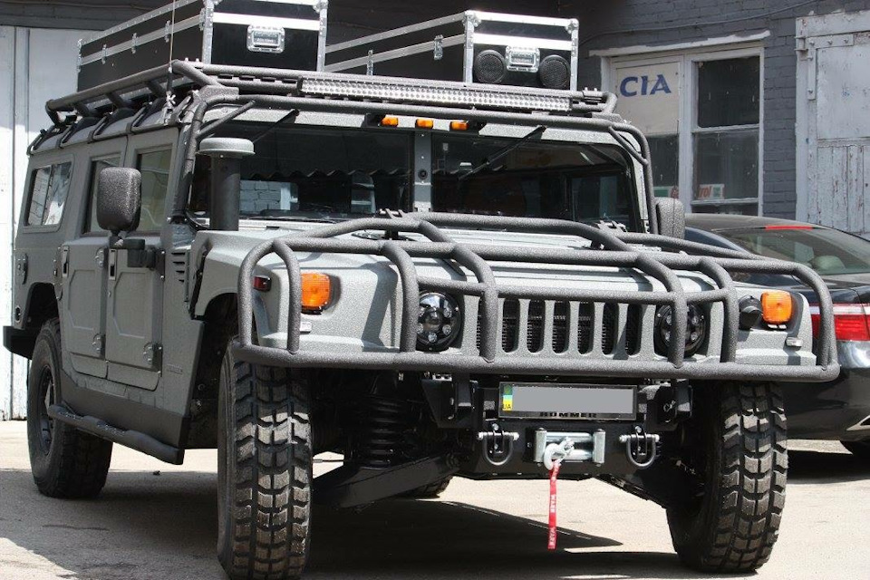 Hummer H1 Line-X 2