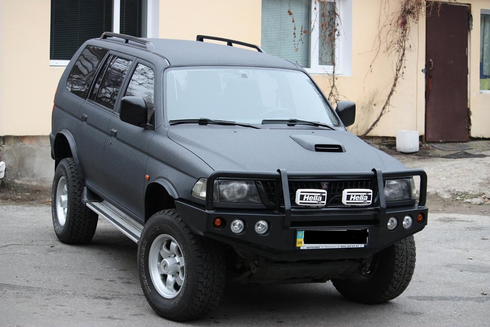 Line-X Pajero Sport 1