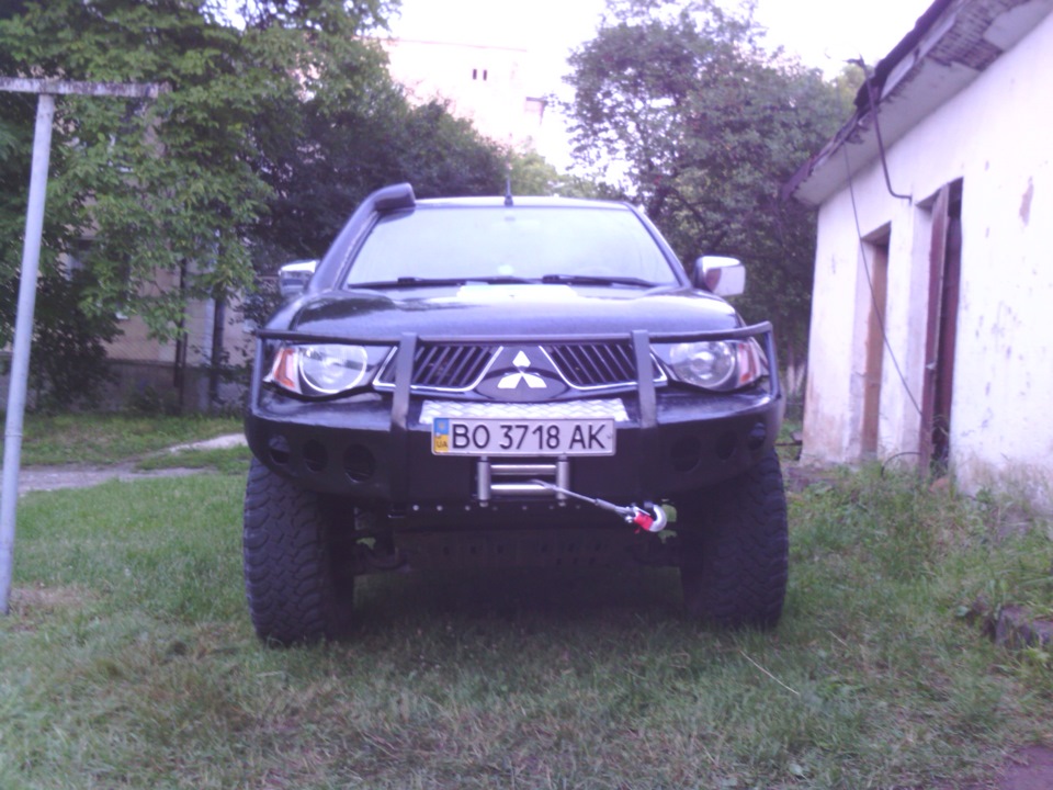 Продаж силових бамперів на L200 1