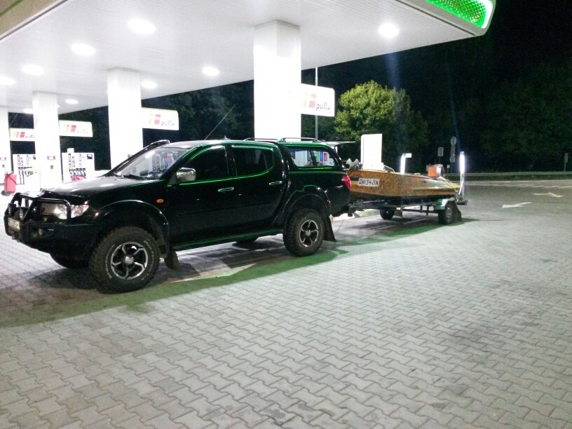 Їхав з риболовлі 1