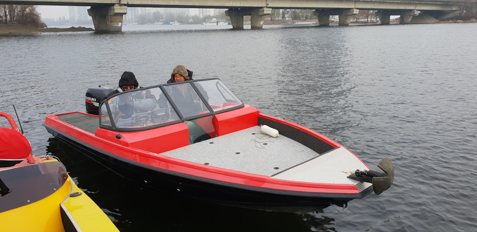 FurSeal 590 Човен мрії власного виробництва. 2
