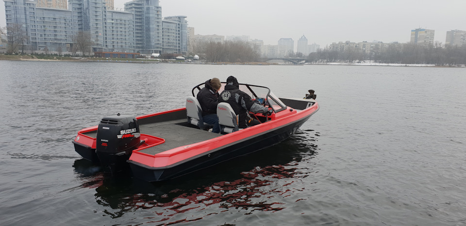 FurSeal 590 Човен мрії власного виробництва. 3