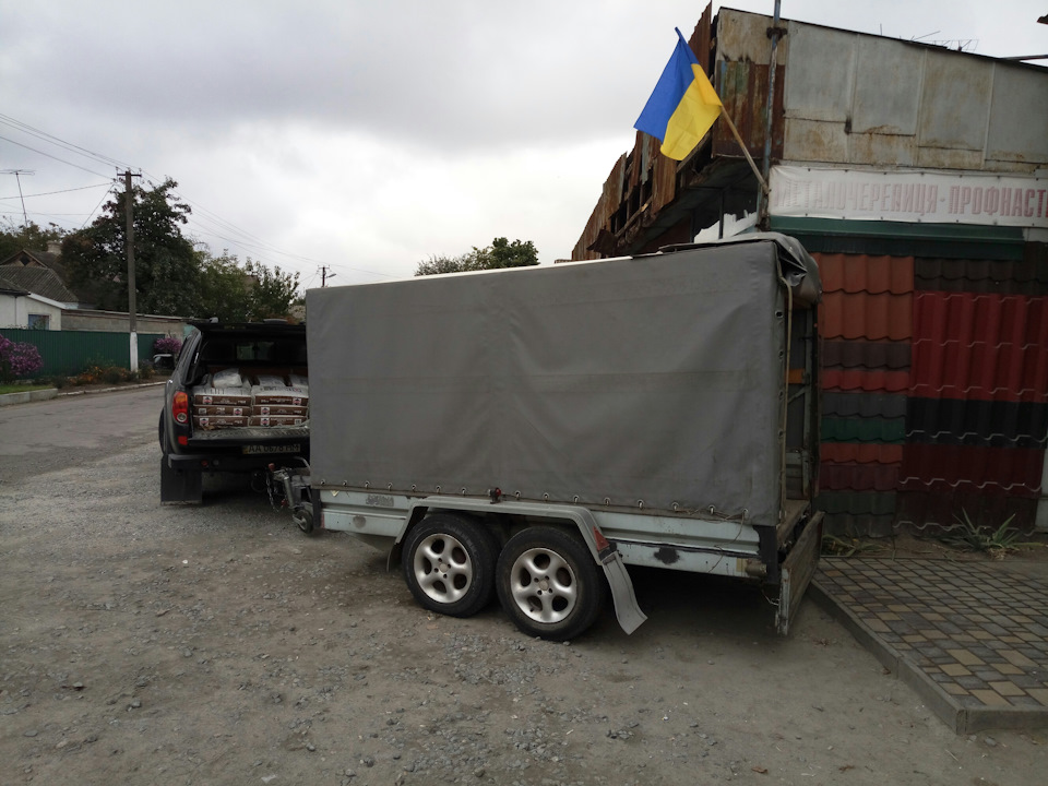 просто фото, перевіз сьогодні 2550 кг у причепі та 1 тонну машиною. 2