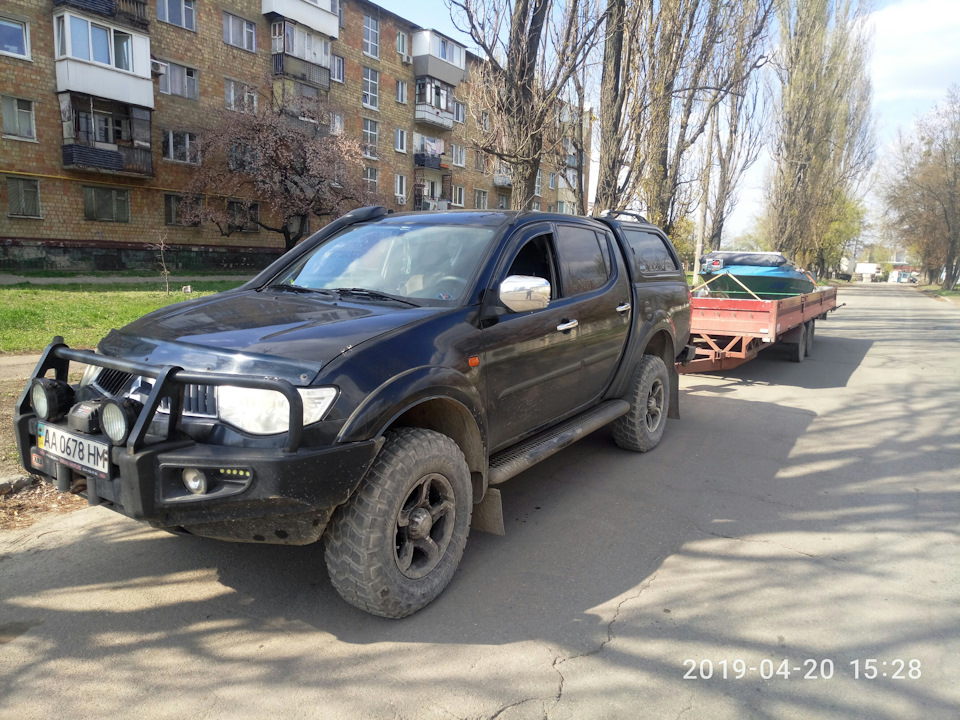 Трудові будні Л200 2