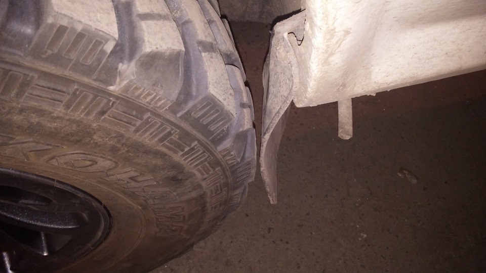 Yokohama Geolandar G001 31x10.5R15 5