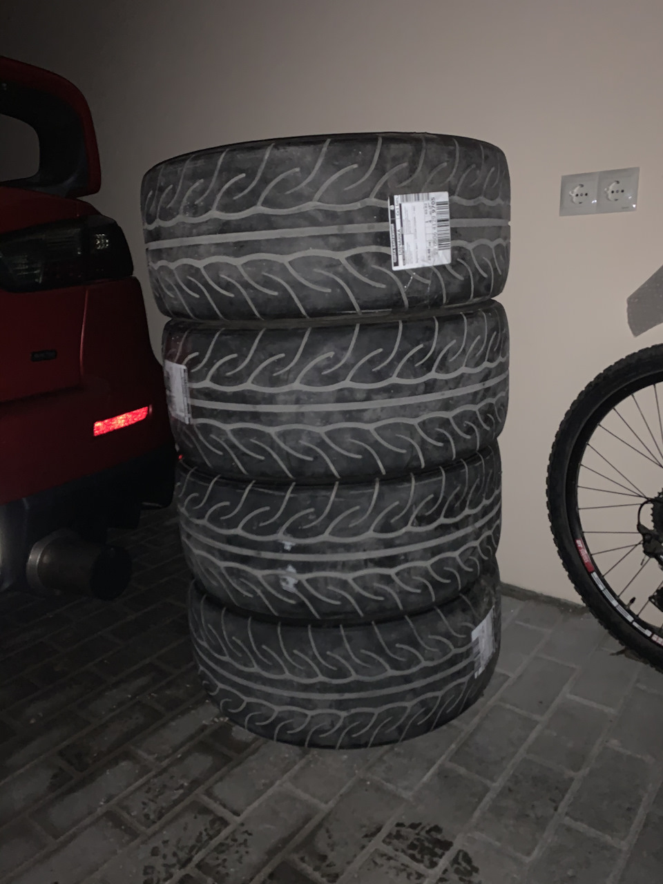 ADVAN NEOVA AD 08 1