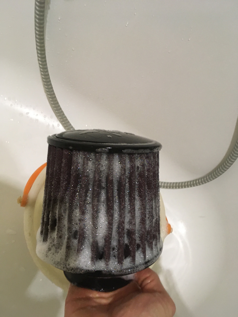 K&N filter cleaner 3