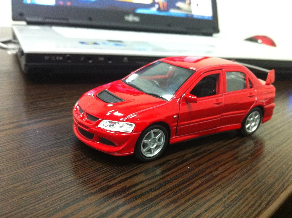 Evo 1/43