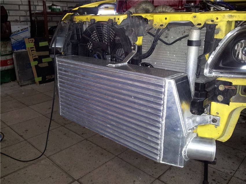 Perrin 3.5 IC => Buschur racing 4.5 custom intercooler 1