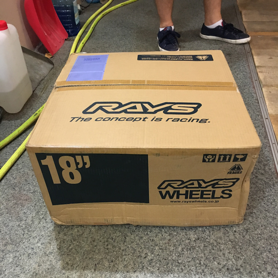 Rays Volk Racing ZE40 3