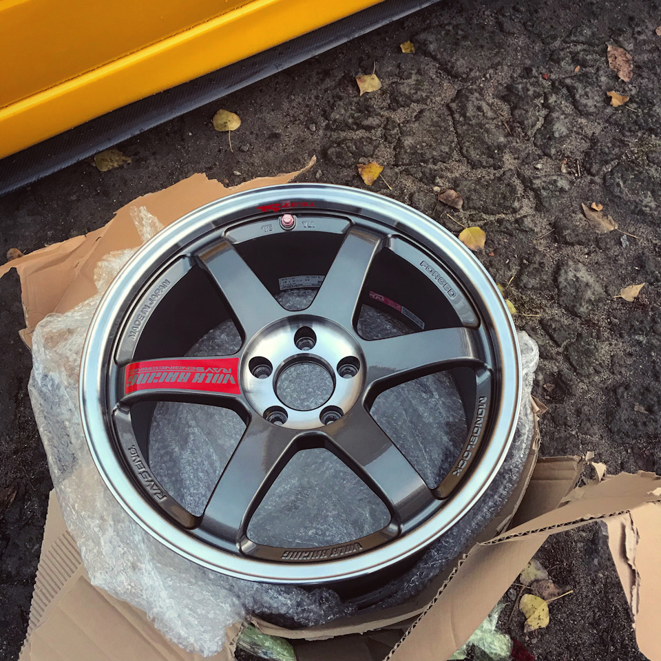 Rays Volk TE37 SL 1