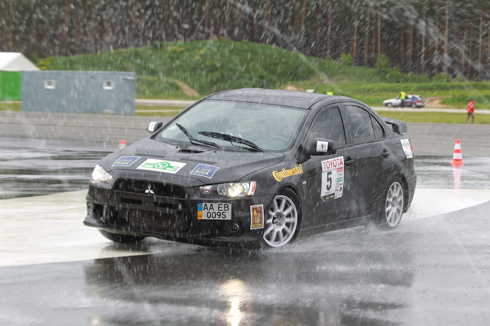 життя EVO X NO WAR до мене 2