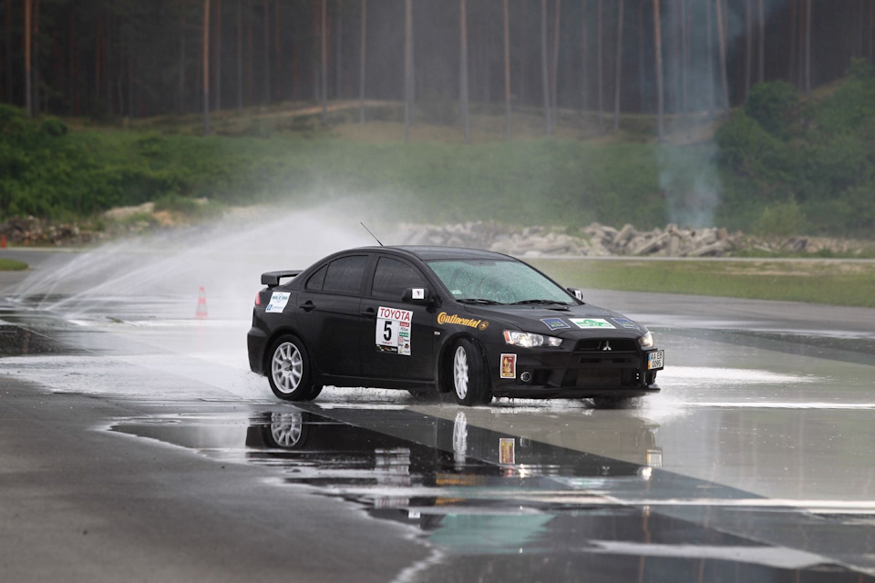 життя EVO X NO WAR до мене 1