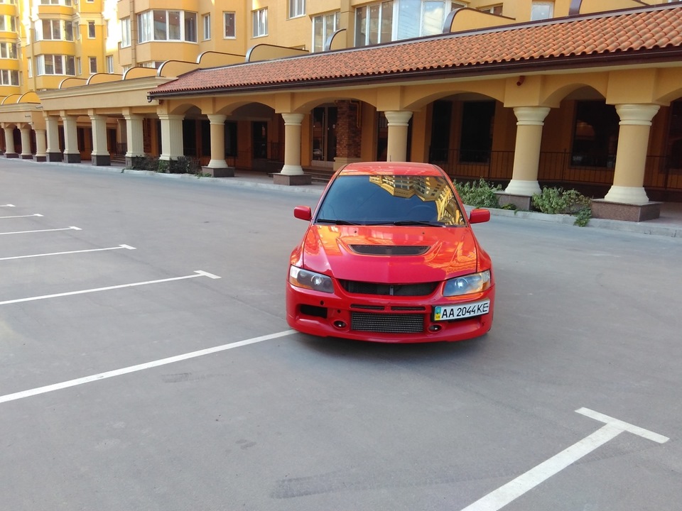 Продам EVO 9 Rally Red 2006 2