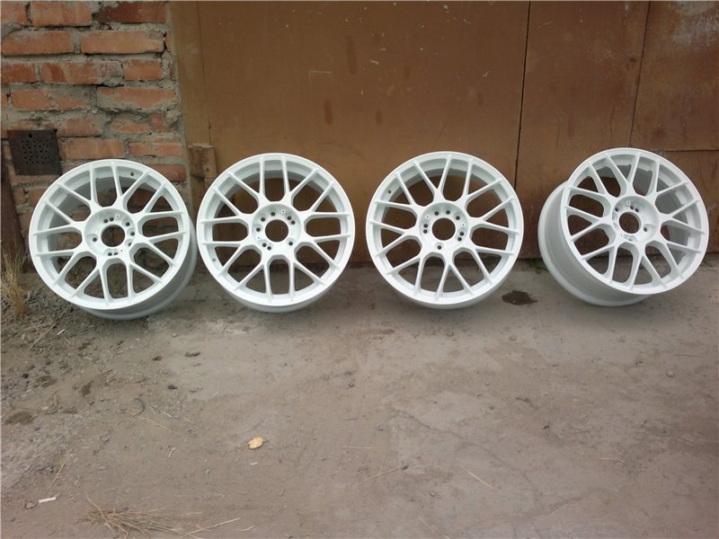 R17 Sparco 1