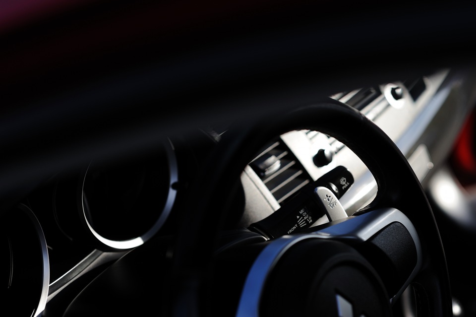Фото салону Mitsubishi Lancer Evolution X SST 2