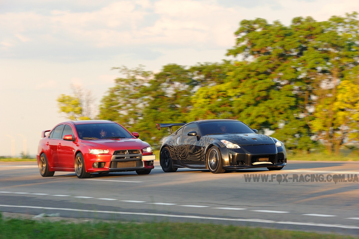 Mitsubishi EVO X vs Nissan 350Z 2