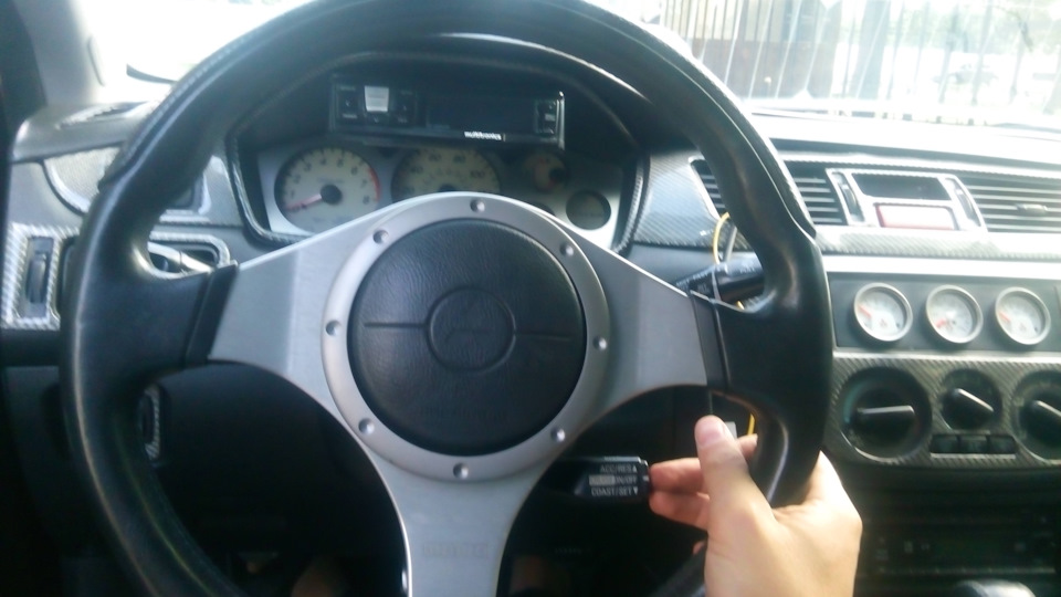 Нарешті дочекалося кермо MOMO + cruise control 4