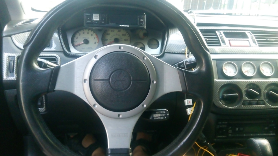 Нарешті дочекалося кермо MOMO + cruise control 3