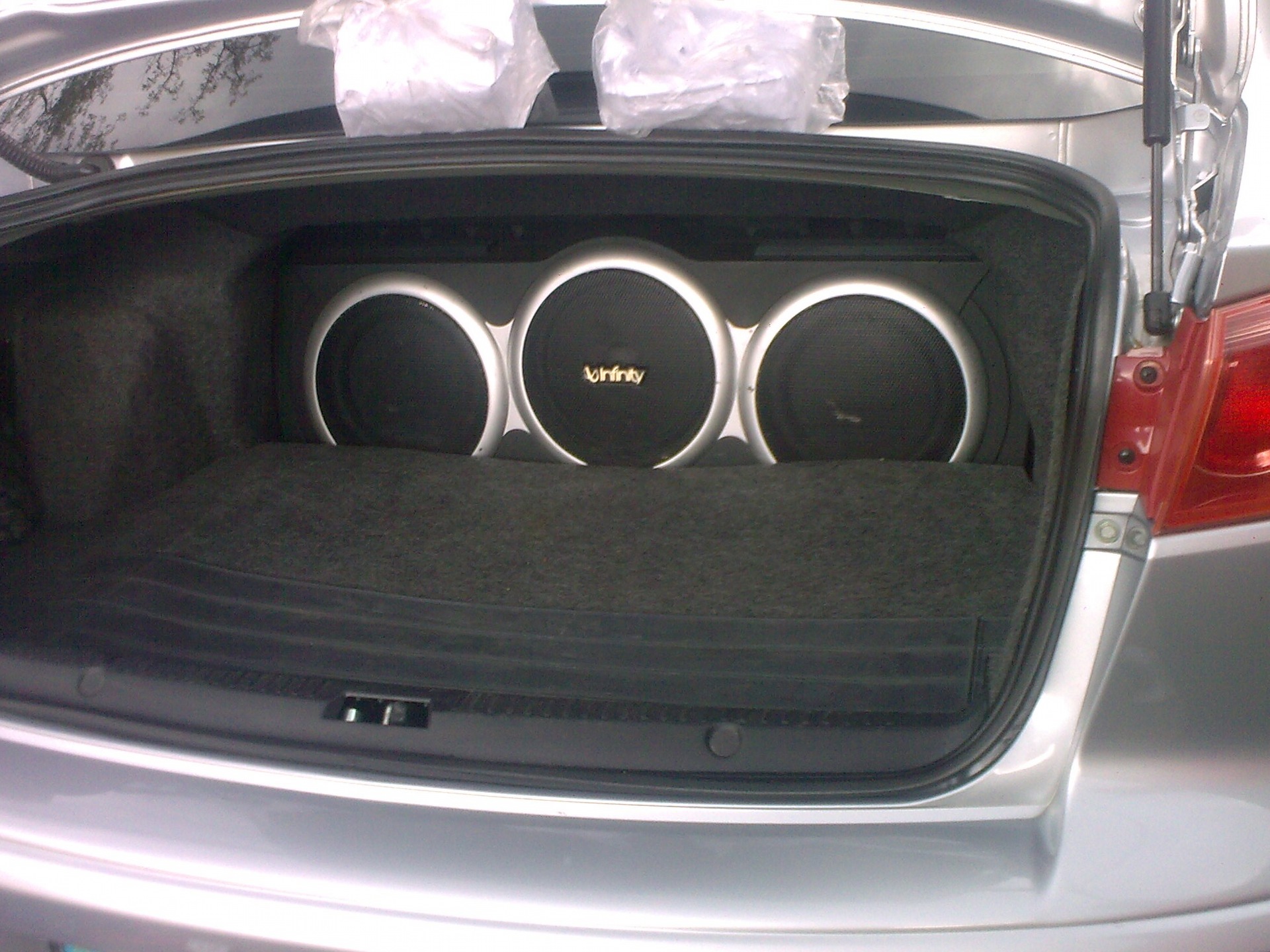 Сабвуфер Infinity BassLink T 2