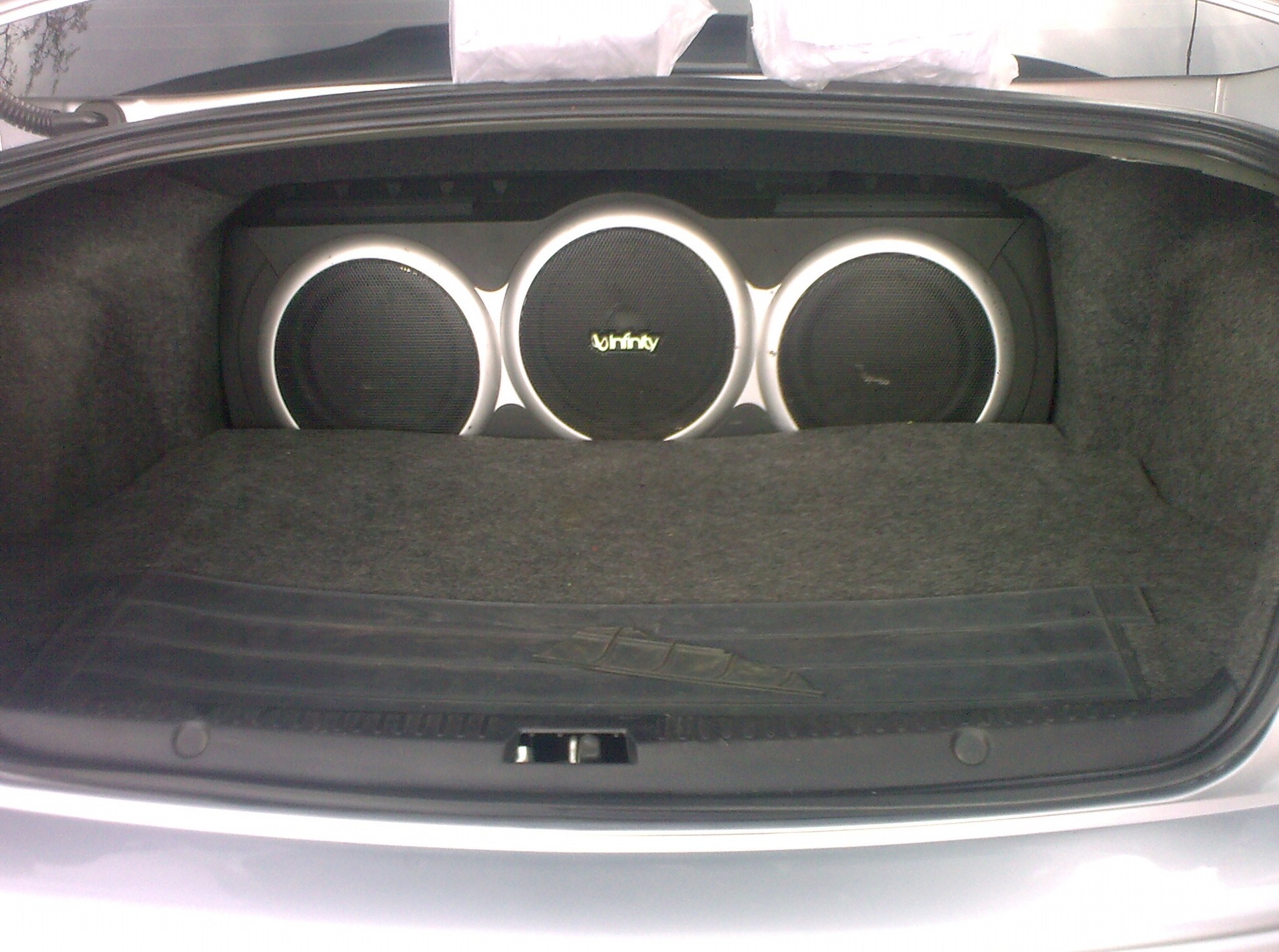 Сабвуфер Infinity BassLink T 1