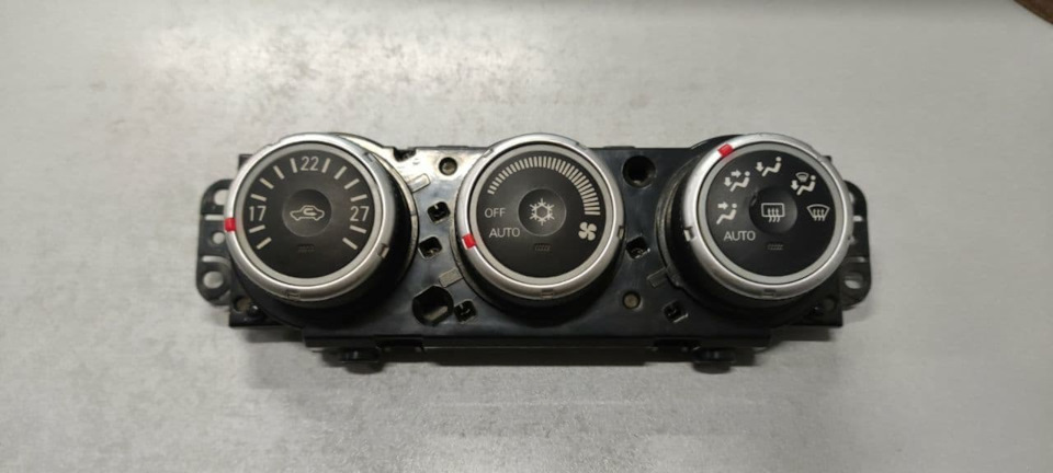 Регулятор климат контроля 7820A115XA 1