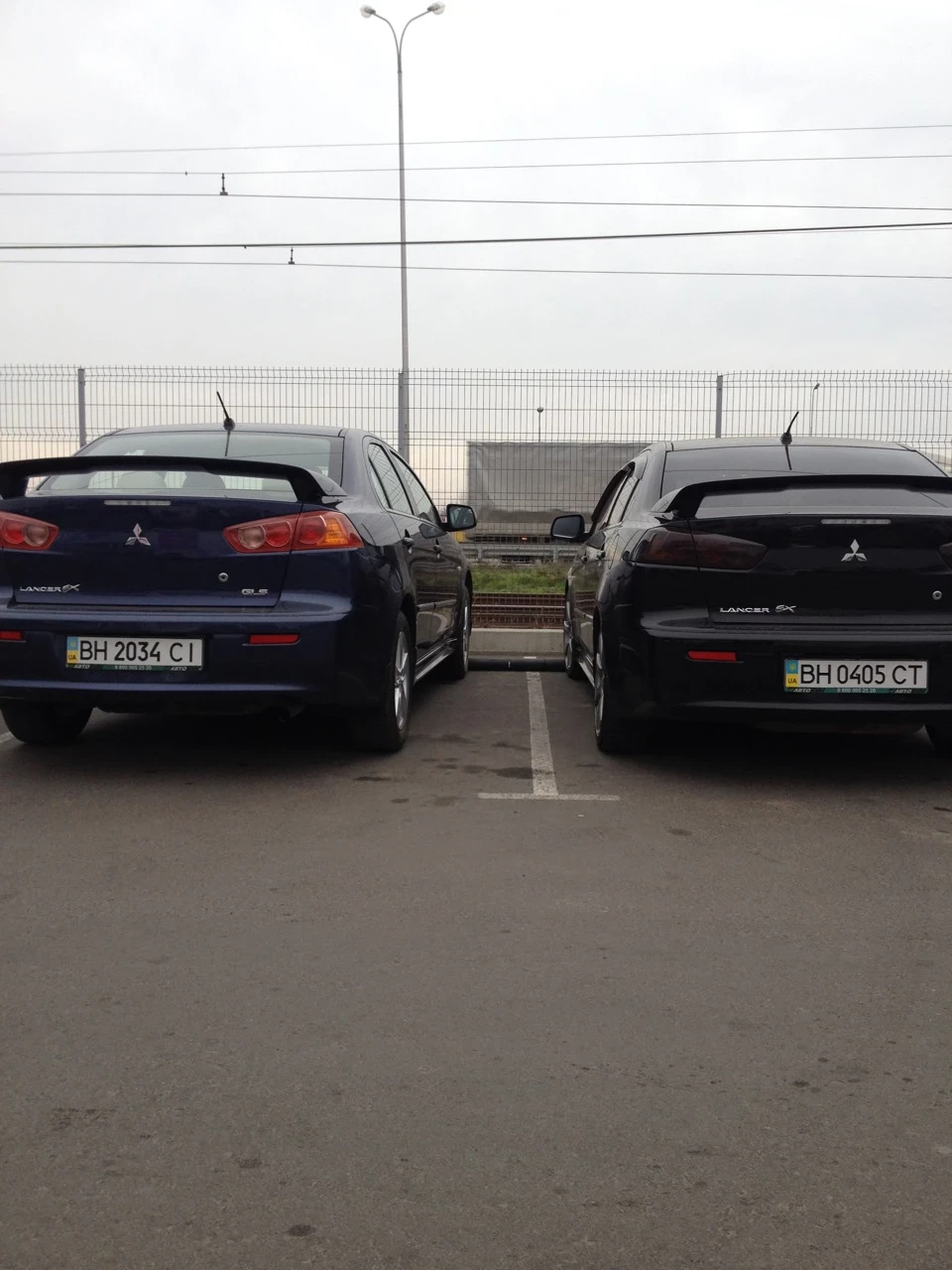 EIBACH pro-kit, або ближче до землі.