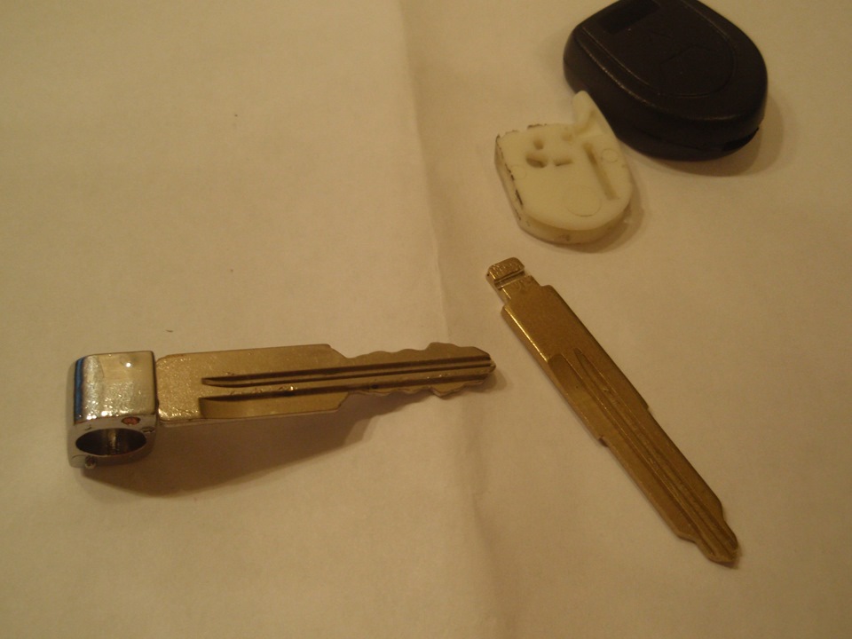 Викидний ключ Mitsubishi 1