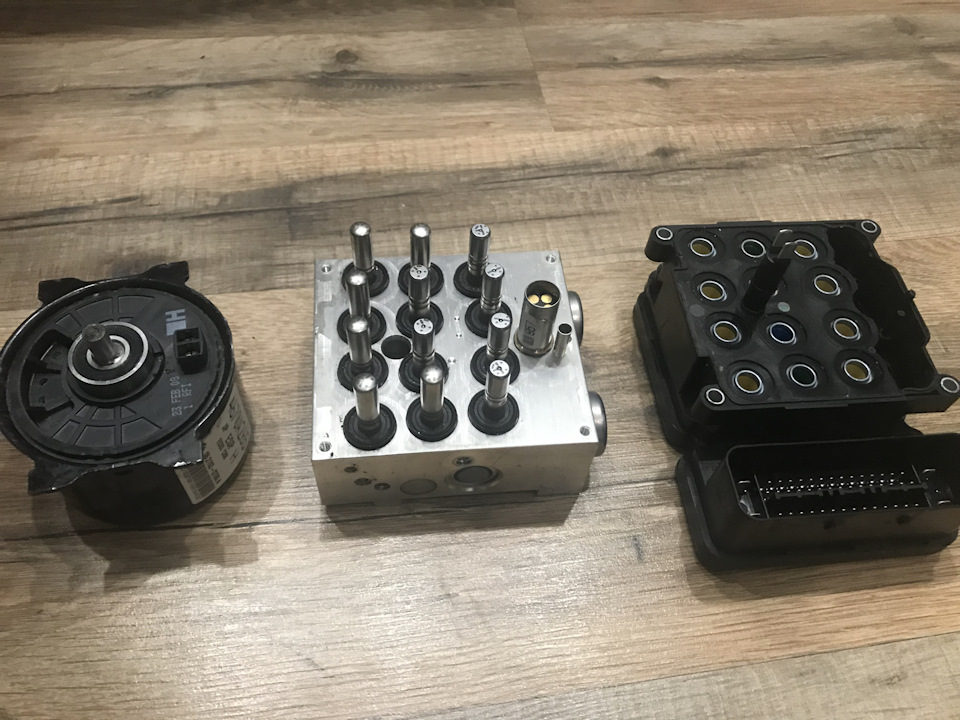 Блок ABS ESP 4