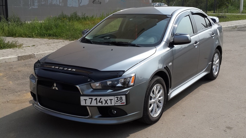 Який вітровик на капот краще? 3