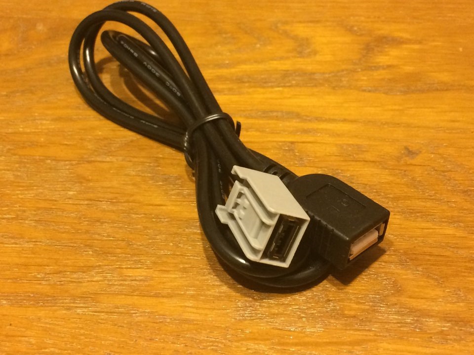 USB кабель для штатної магнітоли 1