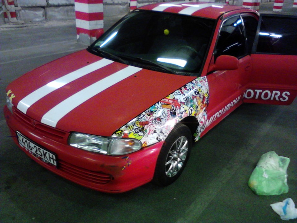 Стікербомб 2