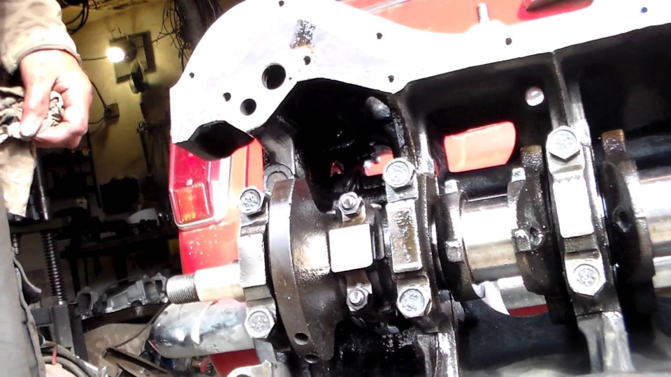 Момент протяжки колінвала lancer 1991 1
