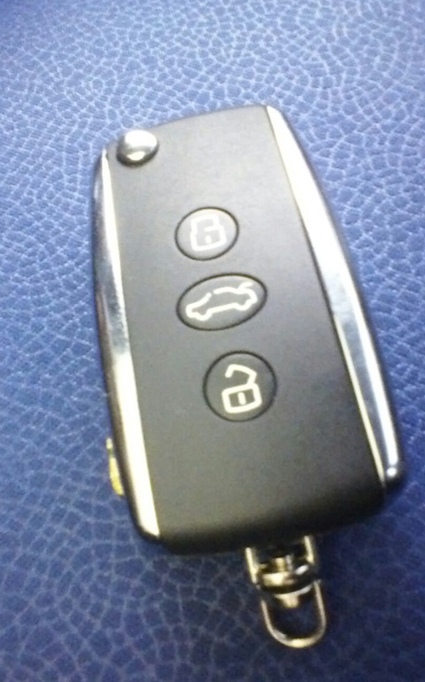 Універсальний викидний ключ Bentley style 2