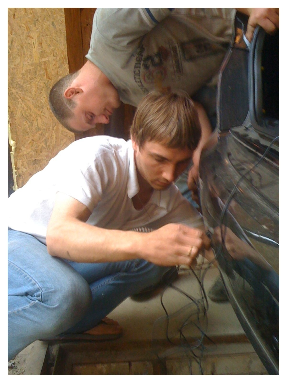 Безпека: 2 в 1 - парктронік і система TPMS 3