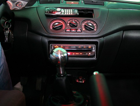 STYLING: моддинг магнітоли & інсталяція EVO RADIO RELOCATION KIT 5