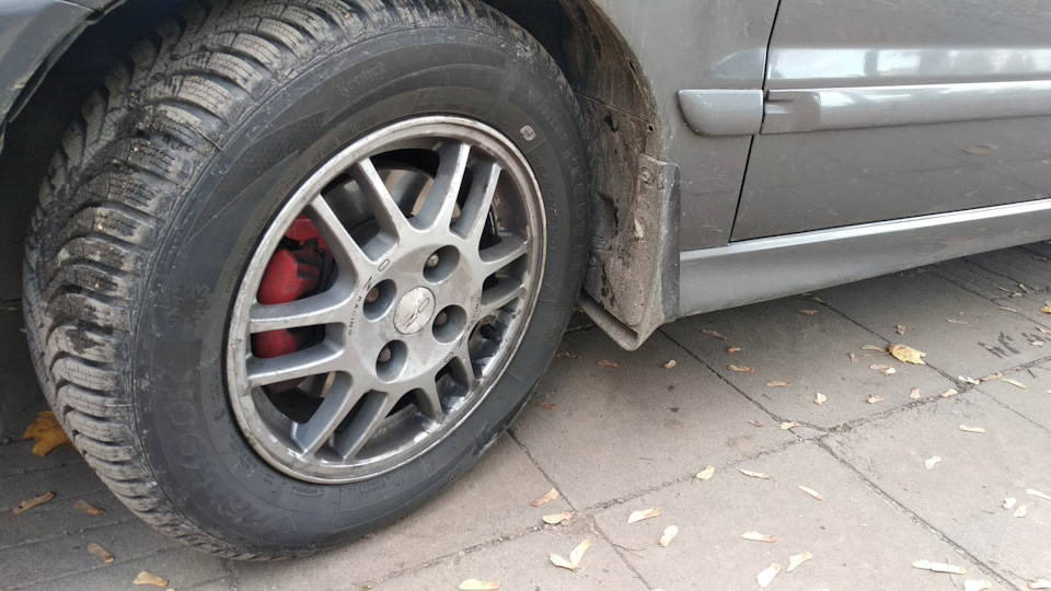 Перевзувся в зиму Hankook Winter i*cept RS2, підсмоктування повітря 1