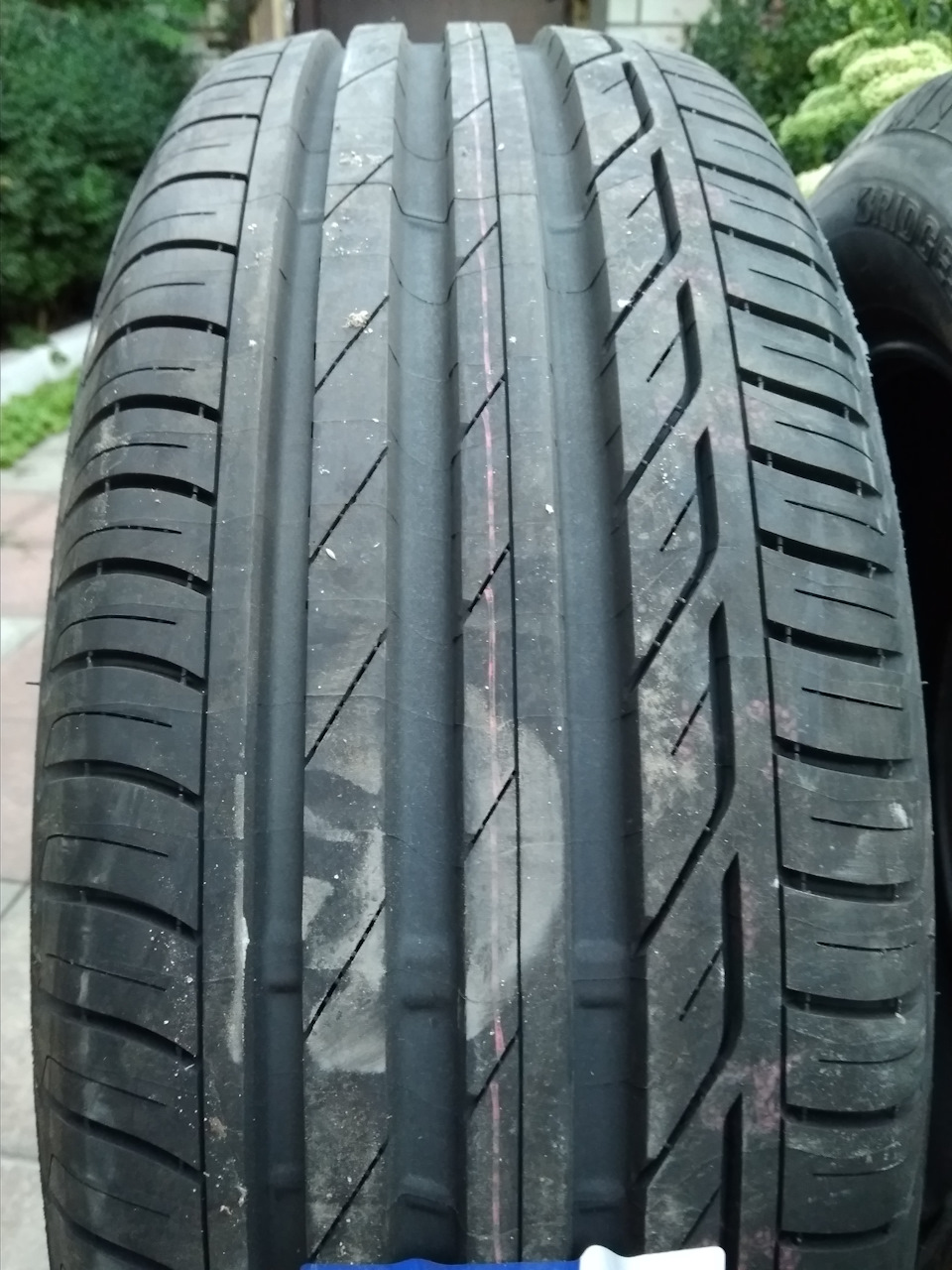 Нова гума Bridgestone Turanza T001 5