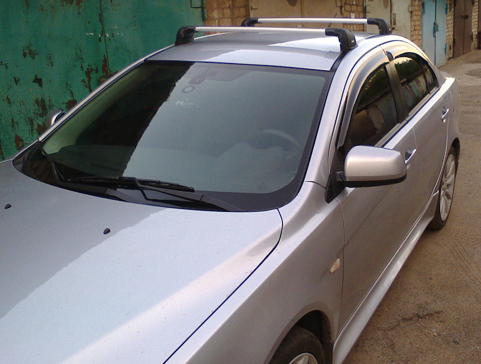 Аеробоксу бути. Встановив багажник Thule-9594 Wingbar Edge. 3