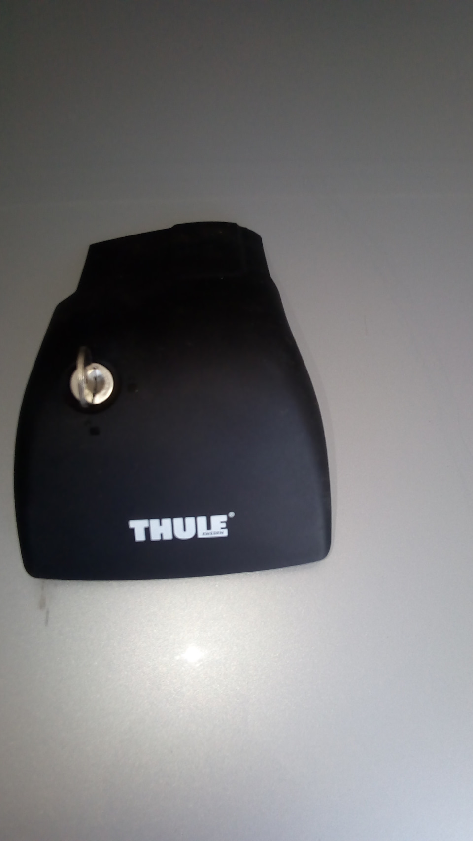 Шукаю праву кришку поперечок Thule-9594 Wingbar Edge. 3