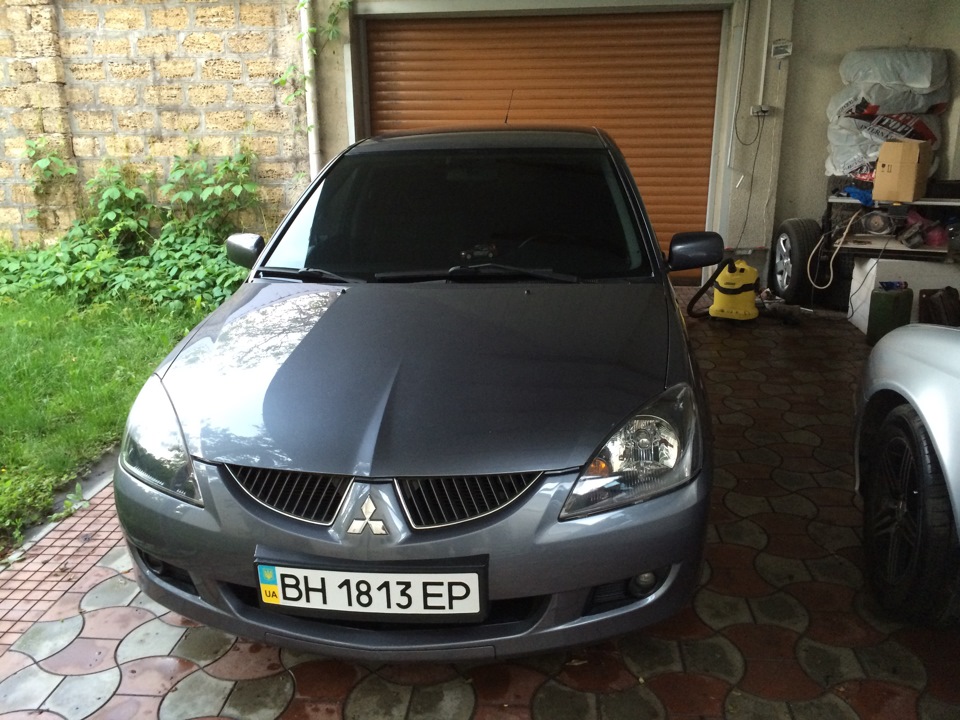 Ralliart шилдик 3