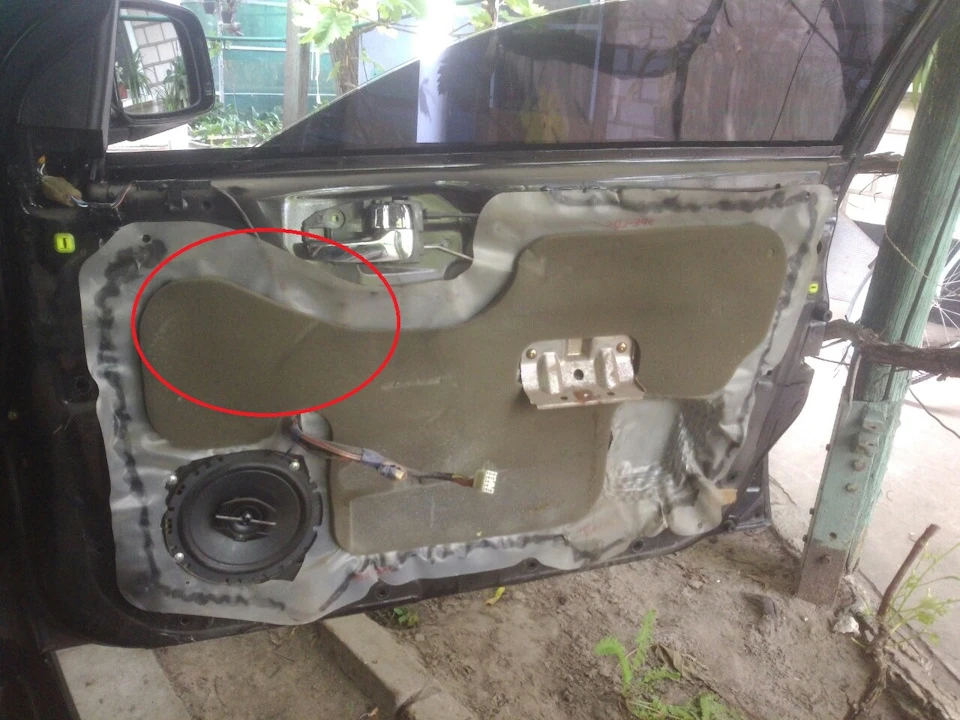 Заміна обмежувачів передніх дверей