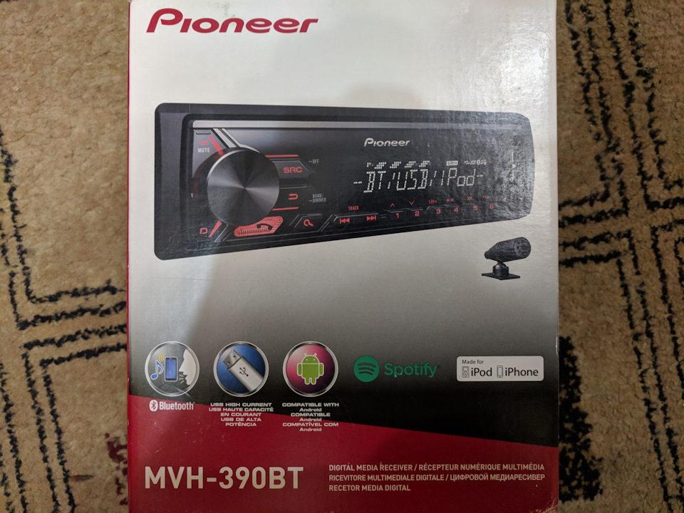 Купив Pioneer MVH-390BT 3