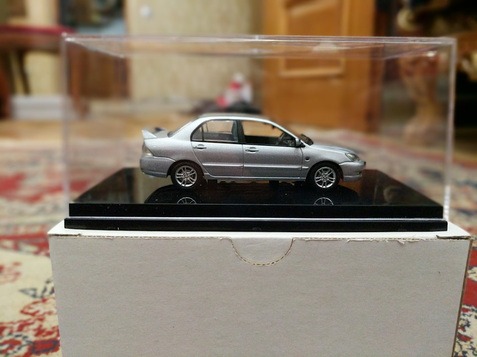 Модель автомобіля Lancer IX Cool Silver (A31) MME50130 2